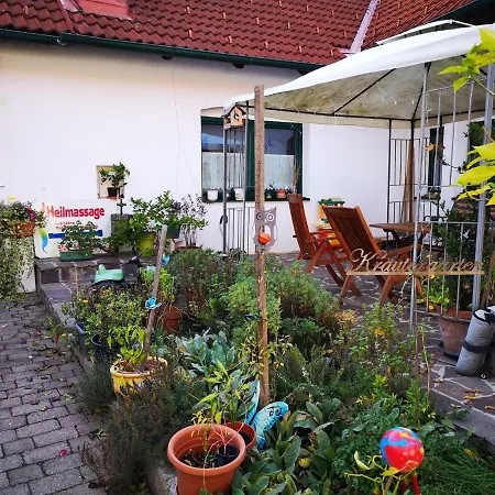 In Loipersdorf/steiermark 39711 *